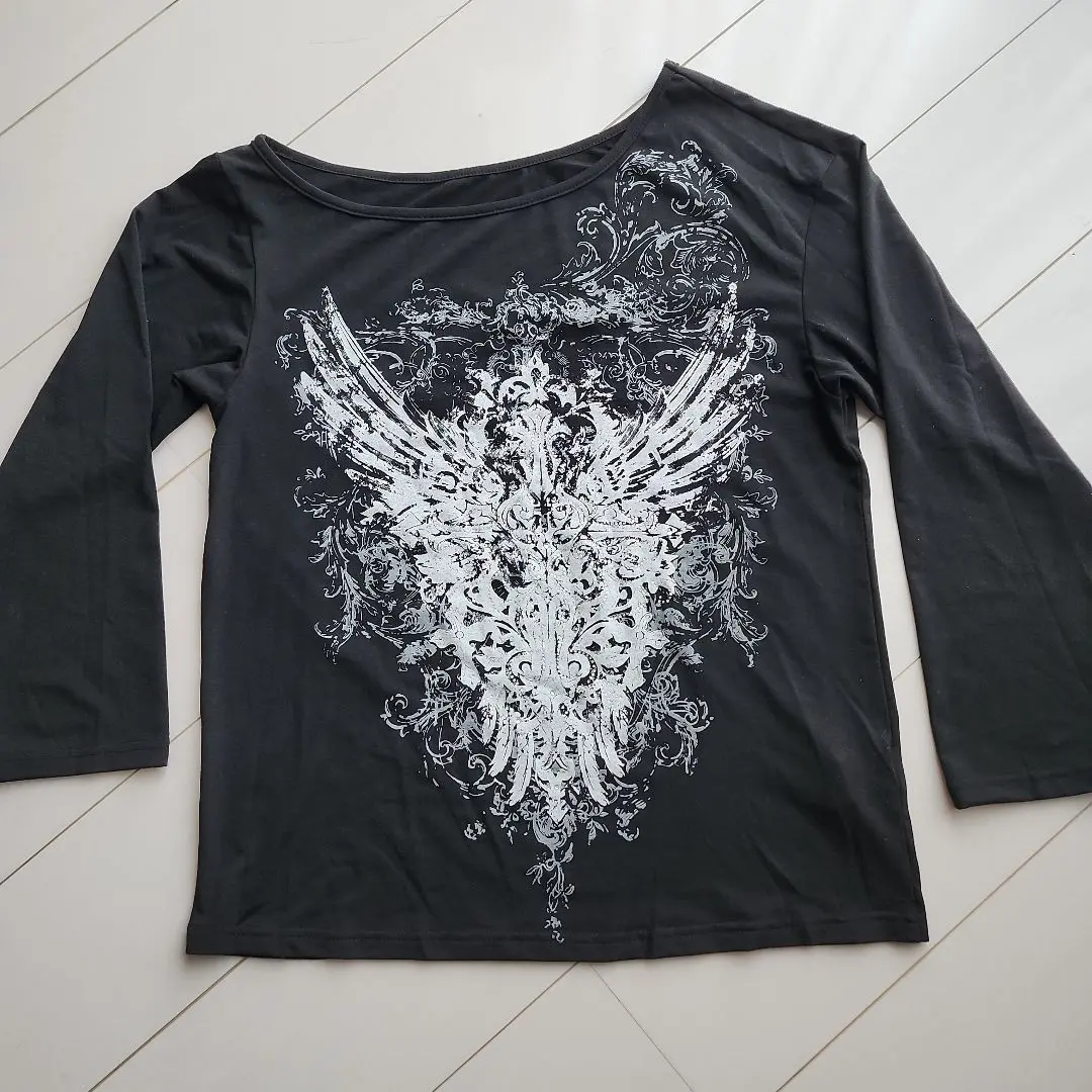 Thumbnail of ROMWE Graphic Print Long Sleeve Tee & Belt