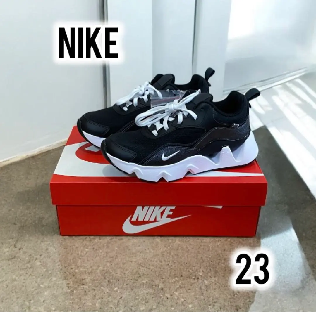 専用未使用　WMNS NIKE RYZ365 Ⅱ 26cm 厚底スニーカー NIKE WMNS RYZ 365 II 