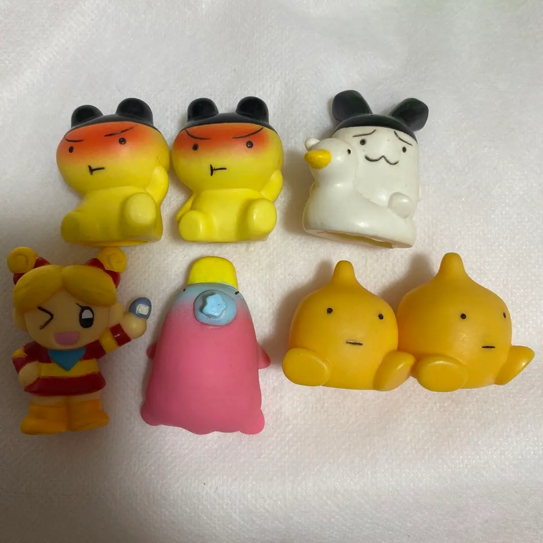 BANDAI 1997年製　たまごっちコレクションフィギュア4体セット たまごっちのかわいい日常が、集めて楽しいフィギュアになって