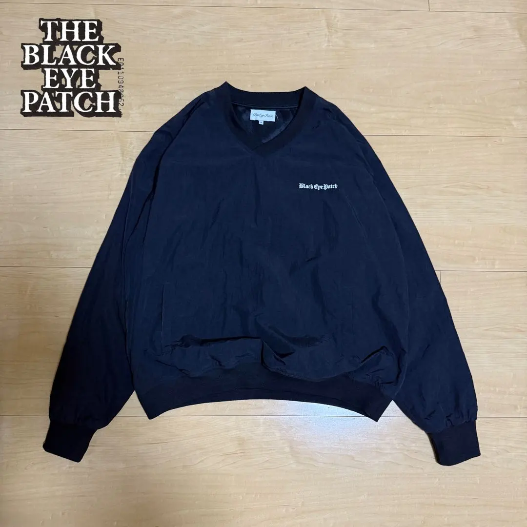 BlackEyePatch 防風外套 尼龍套頭衫 V領 的縮圖