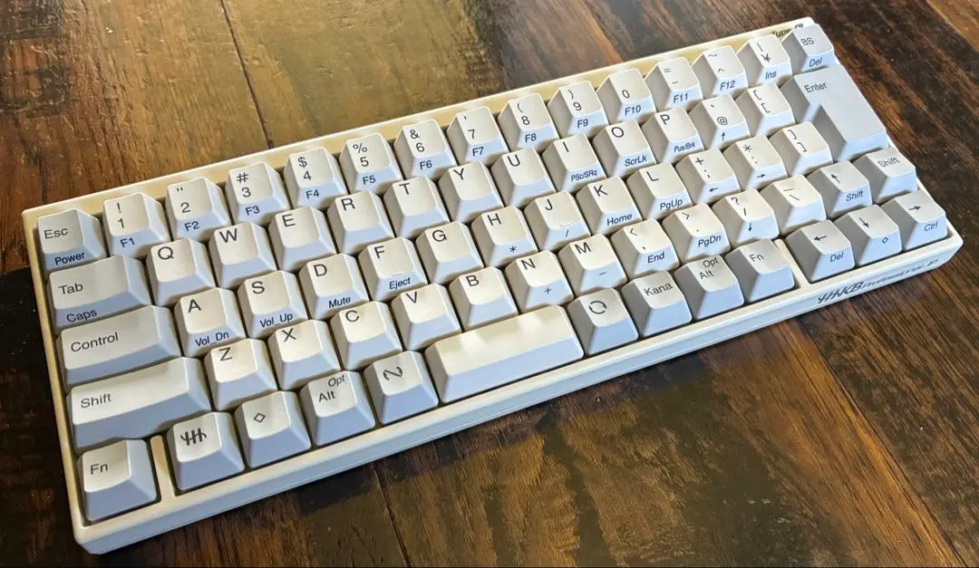 富士通 - HHKB PD-KB420WS s-l1200.jpg