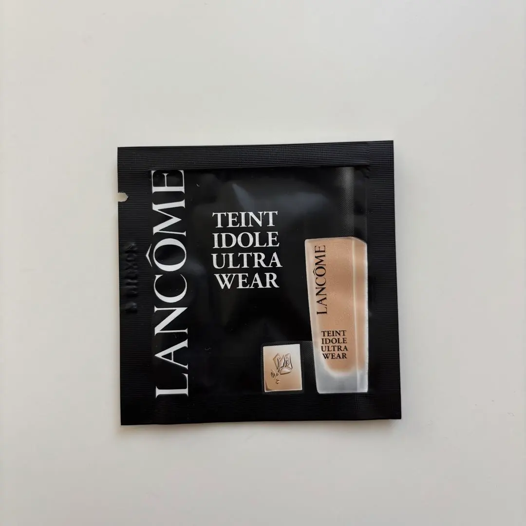 蘭蔻 零粉感超持久粉底液 NB-01 試用品 的縮圖