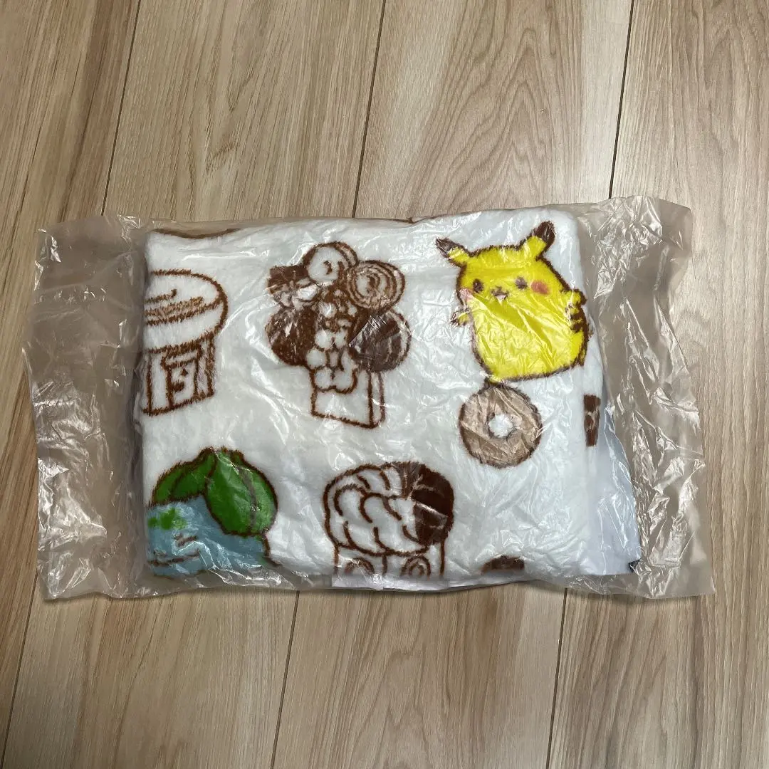 Thumbnail of Pokemon blanket