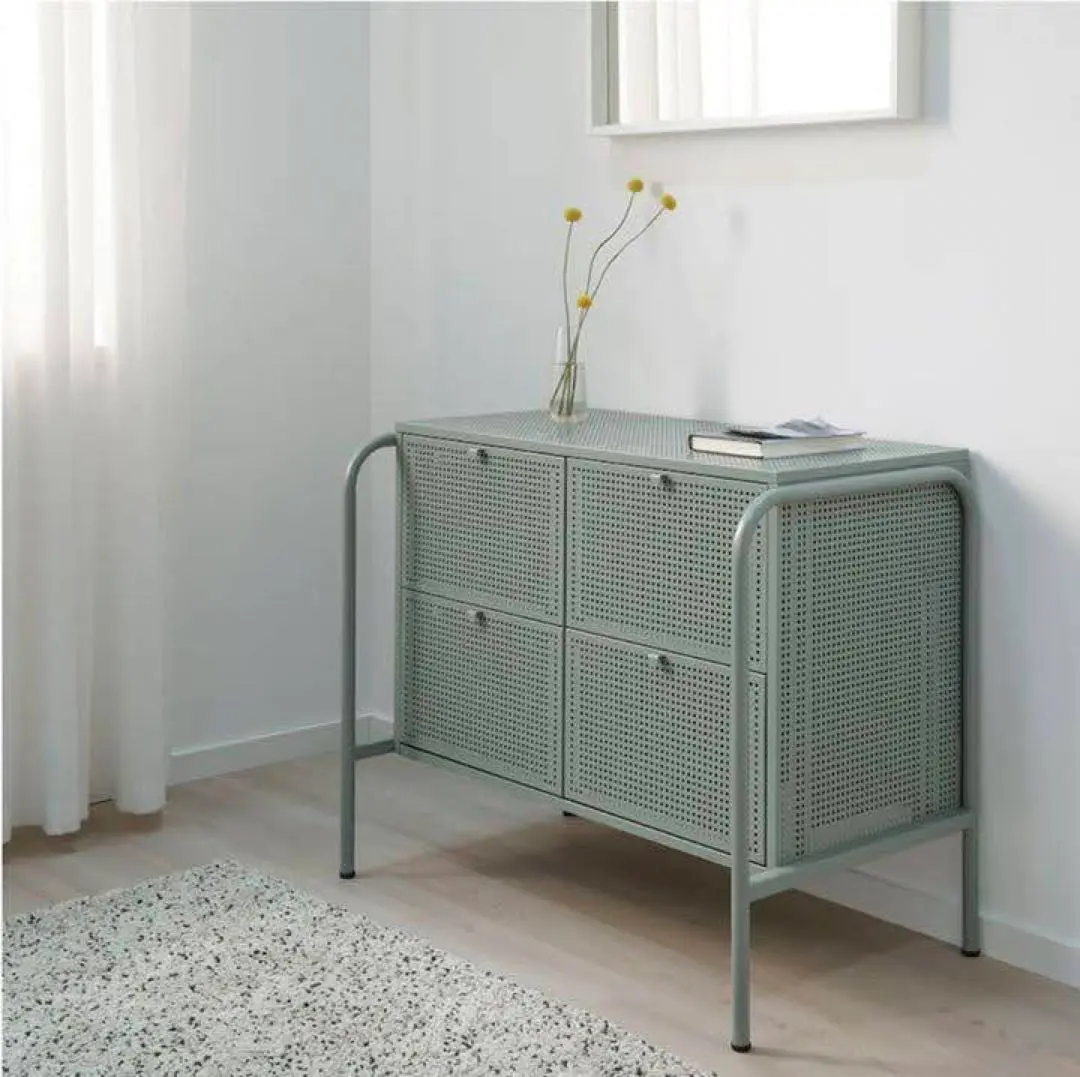 【美品】【IKEA】NIKKEBY/ニッケビー チェスト 白い部屋に映える北欧的な赤いチェスト『NIKKEBY ニッケビー』