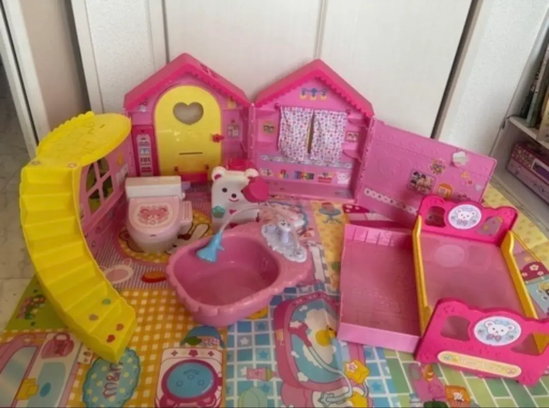 Thumbnail of Mer-chan House and Furniture Set