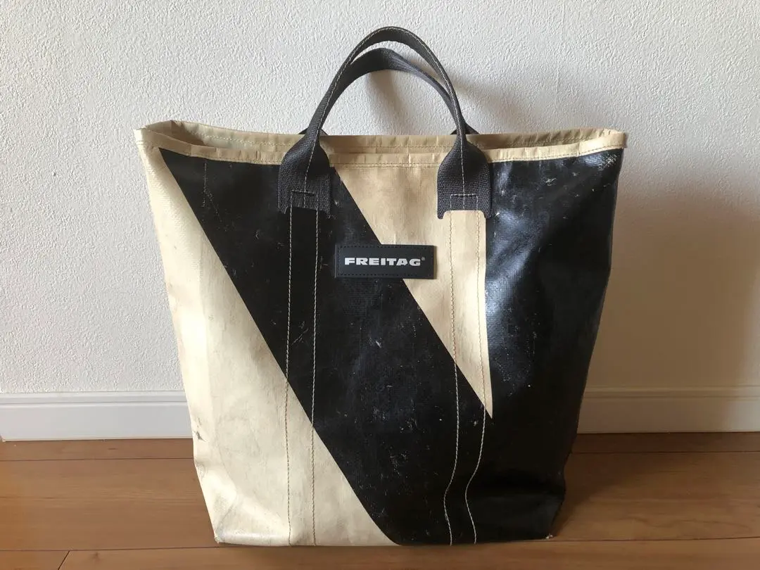 フライターグ FREITAG 廃盤モデル　F74 BOB 廃番】 FREITAG フライターク F74 BOB - メルカリ