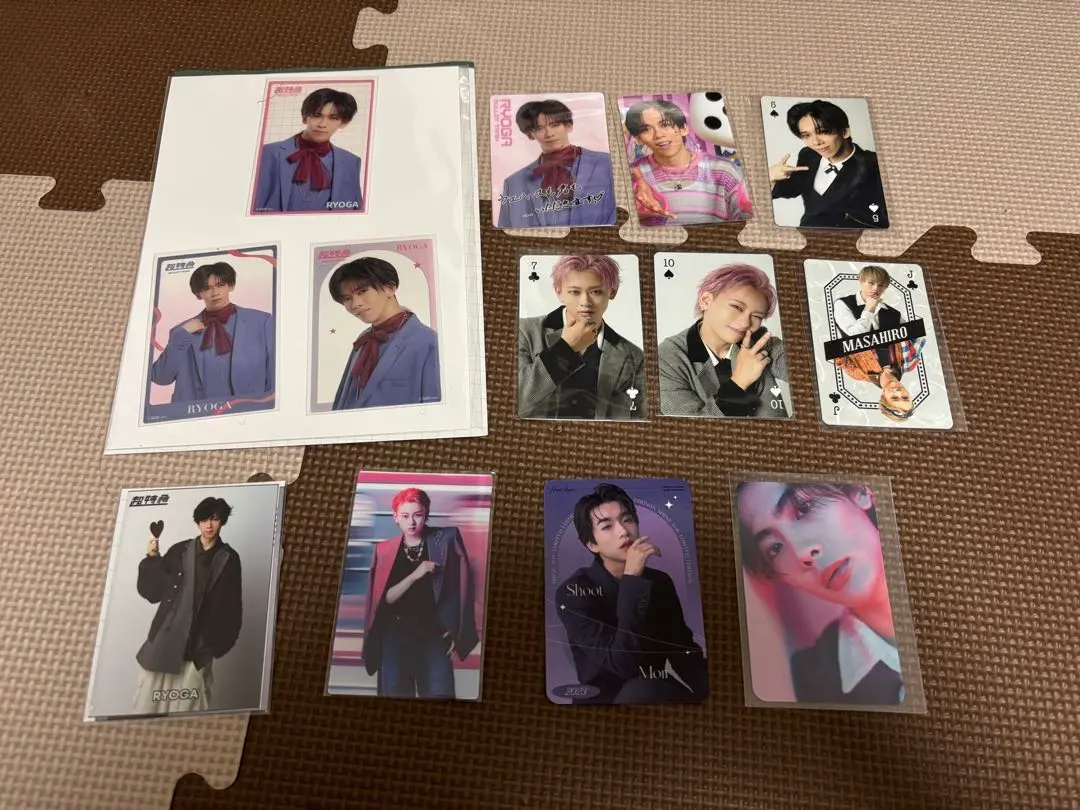 Thumbnail of EBIDAN trading cards