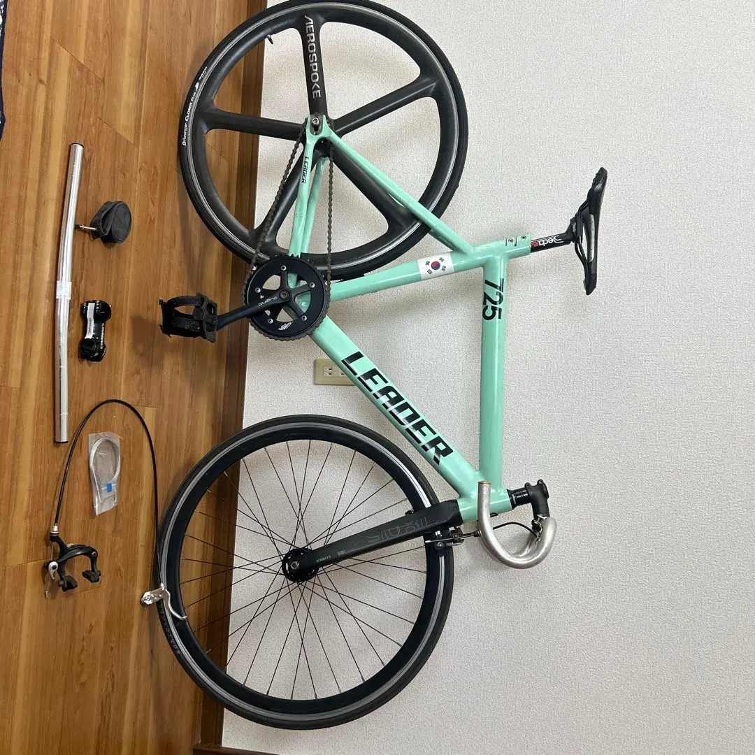 エアロスポーク　前後　ピスト 2025年最新】エアロスポーク ピストの人気アイテム - メルカリ