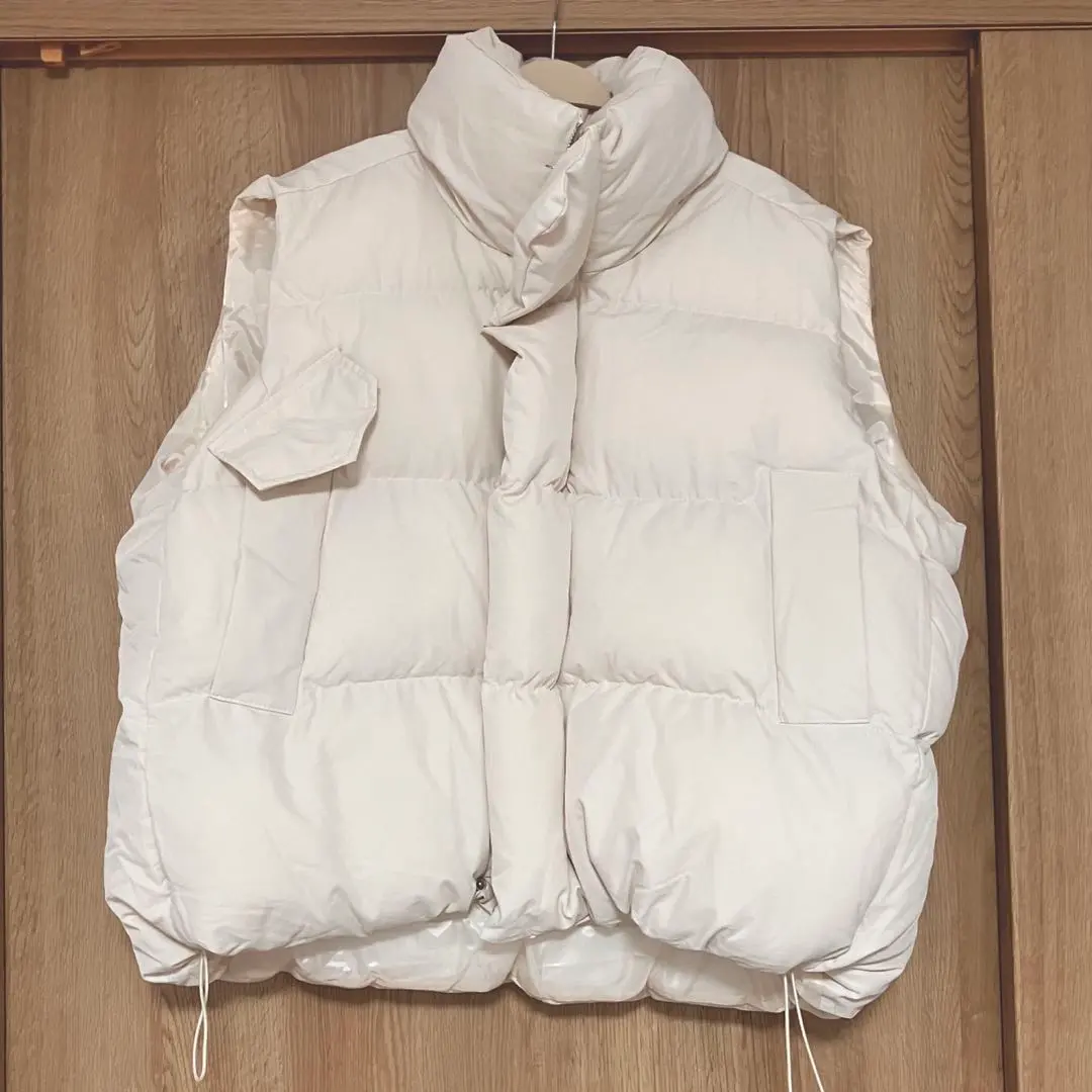 全新 羽絨背心 白色 的縮圖