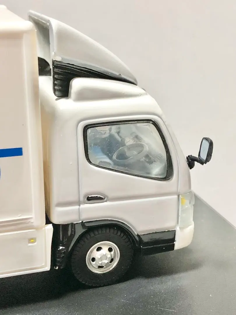 新品未開封 三菱ふそう キャンター1/43サイズミニカー 新品未開封 三菱ふそう キャンター1/43サイズミニカー