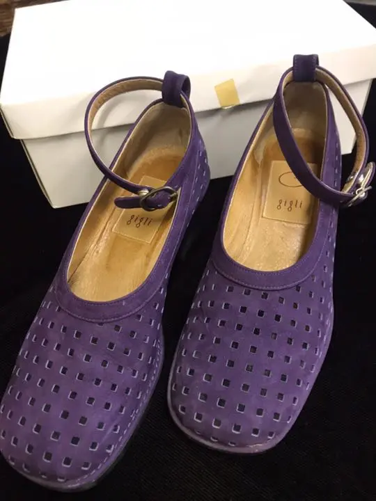ロメオ　ジリ　ROMEO GIGLI   カットワークパンプス ロメオジリROMEO GIGLI カットワークパンプス