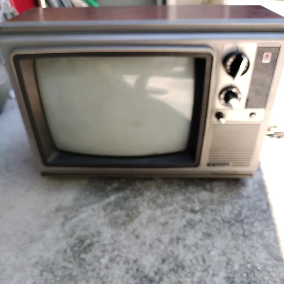 Victor　ＣＸ−６４ カラーTV受信機 カラーテレビ ブラウン管 Yahoo!オークション -「victor」(テレビ) (電化製品)の落札相場