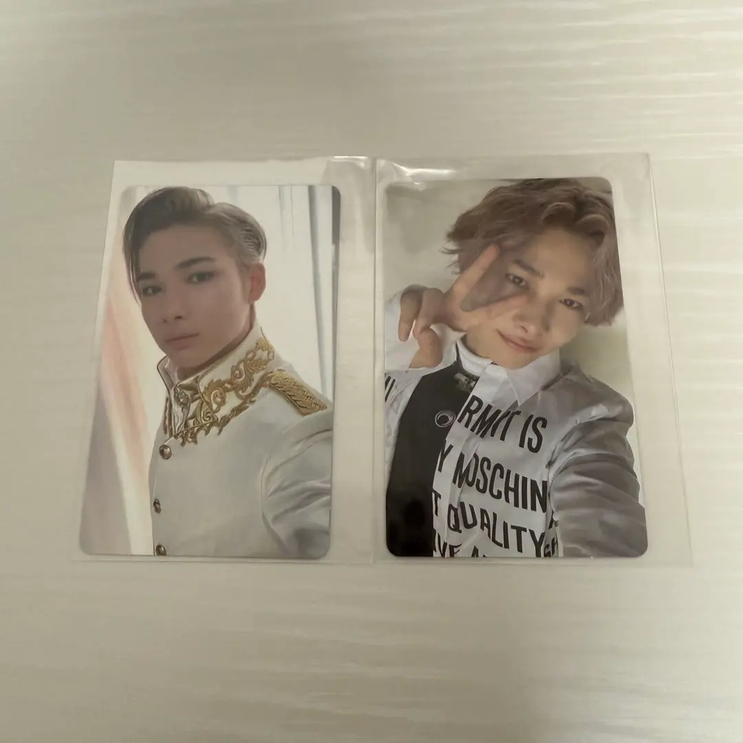 Thumbnail of ENHYPEN NIKI BORDER: CARNIVAL Korean CD photocard