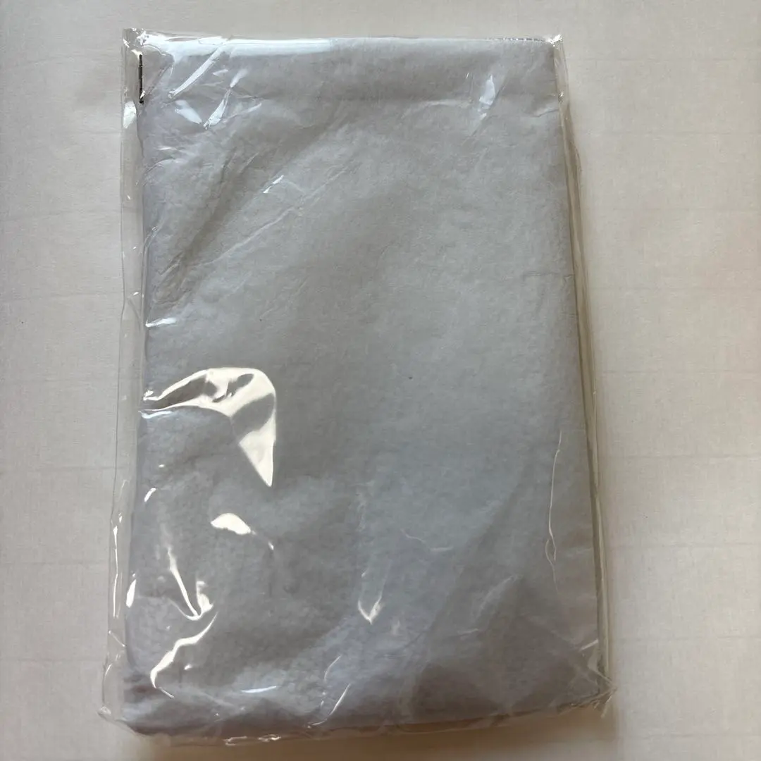 Thumbnail of Sou Sou Flat Pouch Spring Mouth Silver