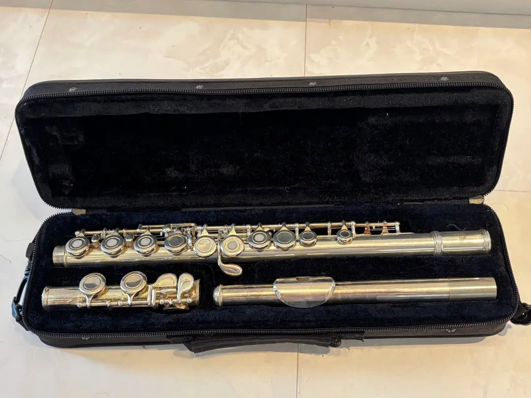 Soleil フルート本体 ケース付き【USED品】シリアル【JJ06432】 Amazon | Soleil ソレイユ フルート サクラ楽器オリジナル