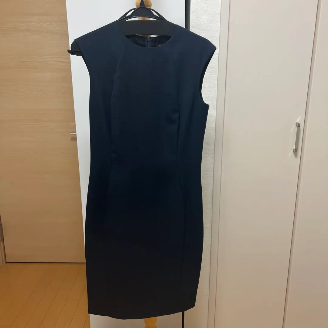 BERARDI ベラルディ ベージュ ノースリーブ　ストレッチワンピース　ひざ丈 2025年最新】BERARDI ノースリーブの人気アイテム - メルカリ