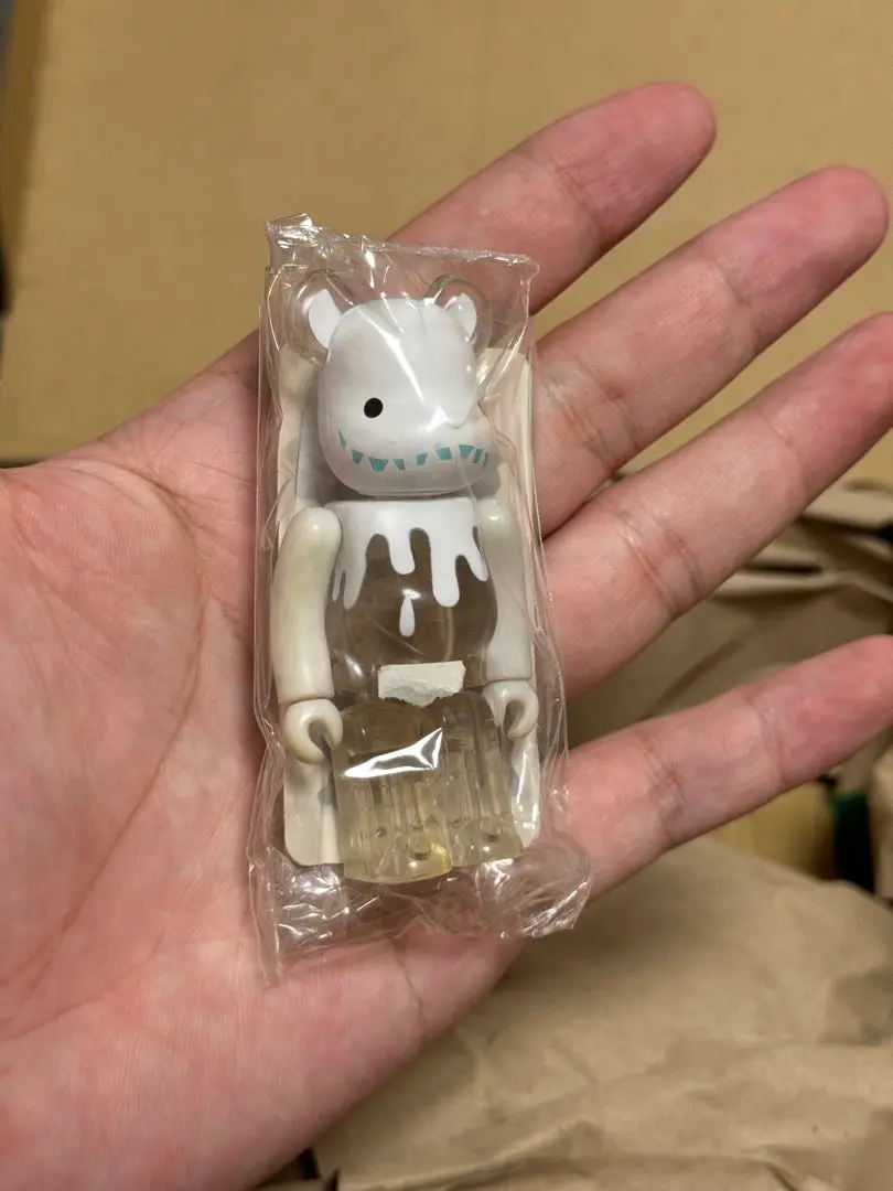 ナカザワショーコ　山椒魚怪獣バイロン　2015 初期　オッドアイ　作者サイン入り MEDICOMTOY ナカザワショーコ 山椒魚怪獣バイロン 宇宙ラメ