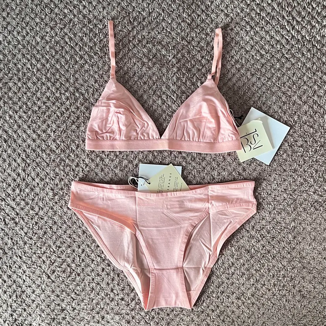 新品タグ付！BASERANGE ミシシッピブラSピンク 下着 アンダーウェア 2025年最新】BASErange レディース 下着・アンダーウェアの人気