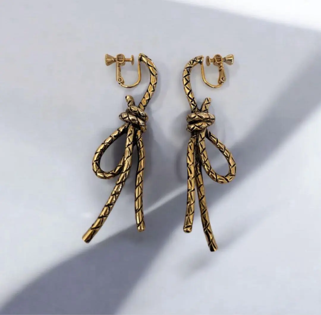 LANI COUTURE ラニクチュール パールバングル　ゴールド　新品未使用 ニアナ niana 金箔パールブレスレット バングル 結婚式 二次会
