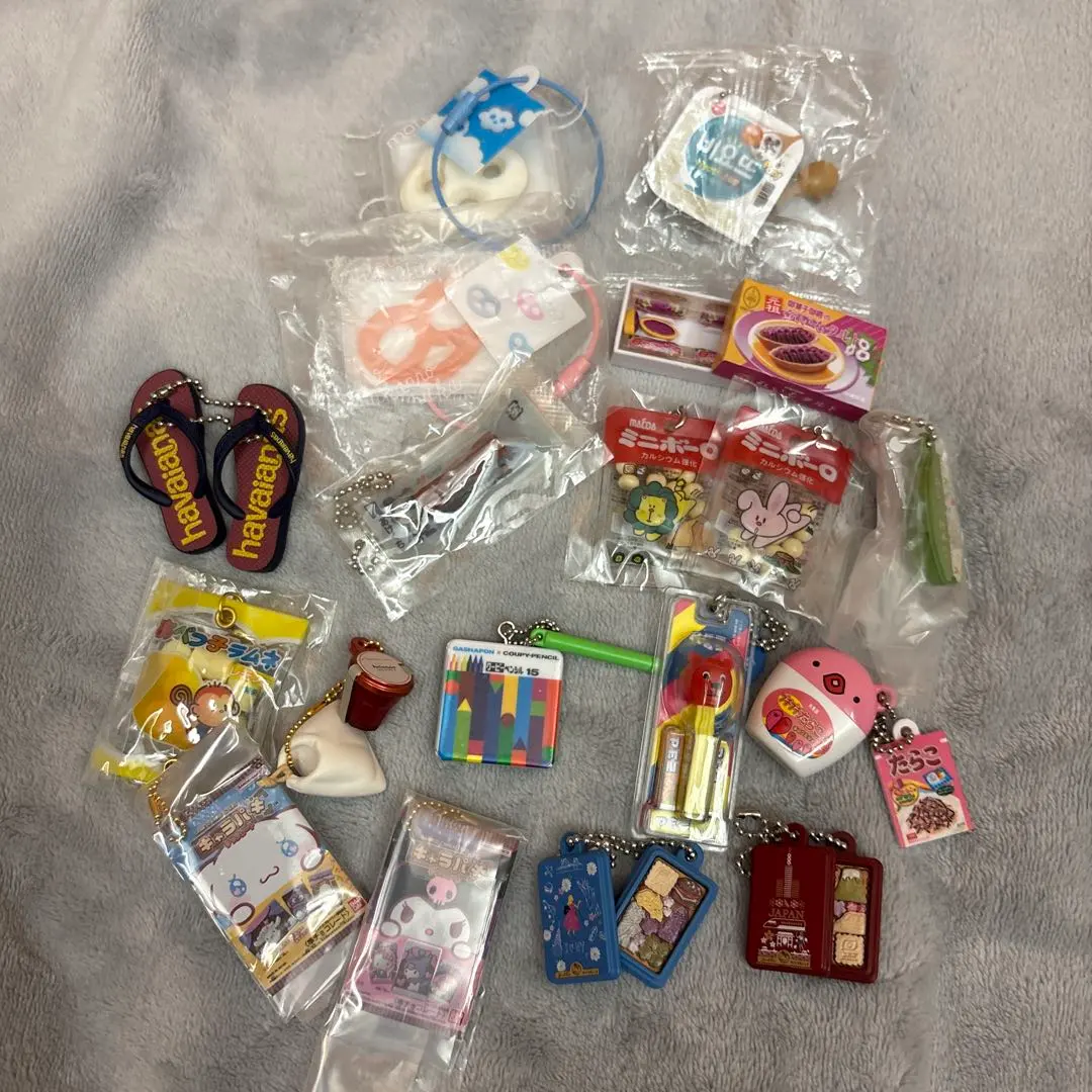 Thumbnail of Gachapon miniature