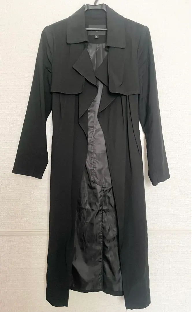 Thumbnail of Women's coat banana republic