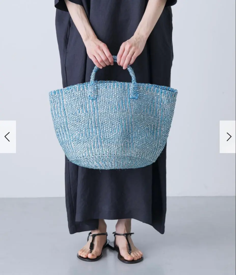 シルバーカゴバッグ　美品　 セレクトショップ　バケツ型 バケット シルバー 本革製 バケツ型バッグ バケツバッグ