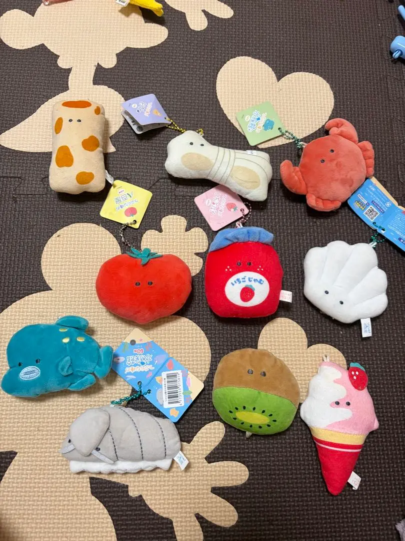 Thumbnail of Round eyes plush toy