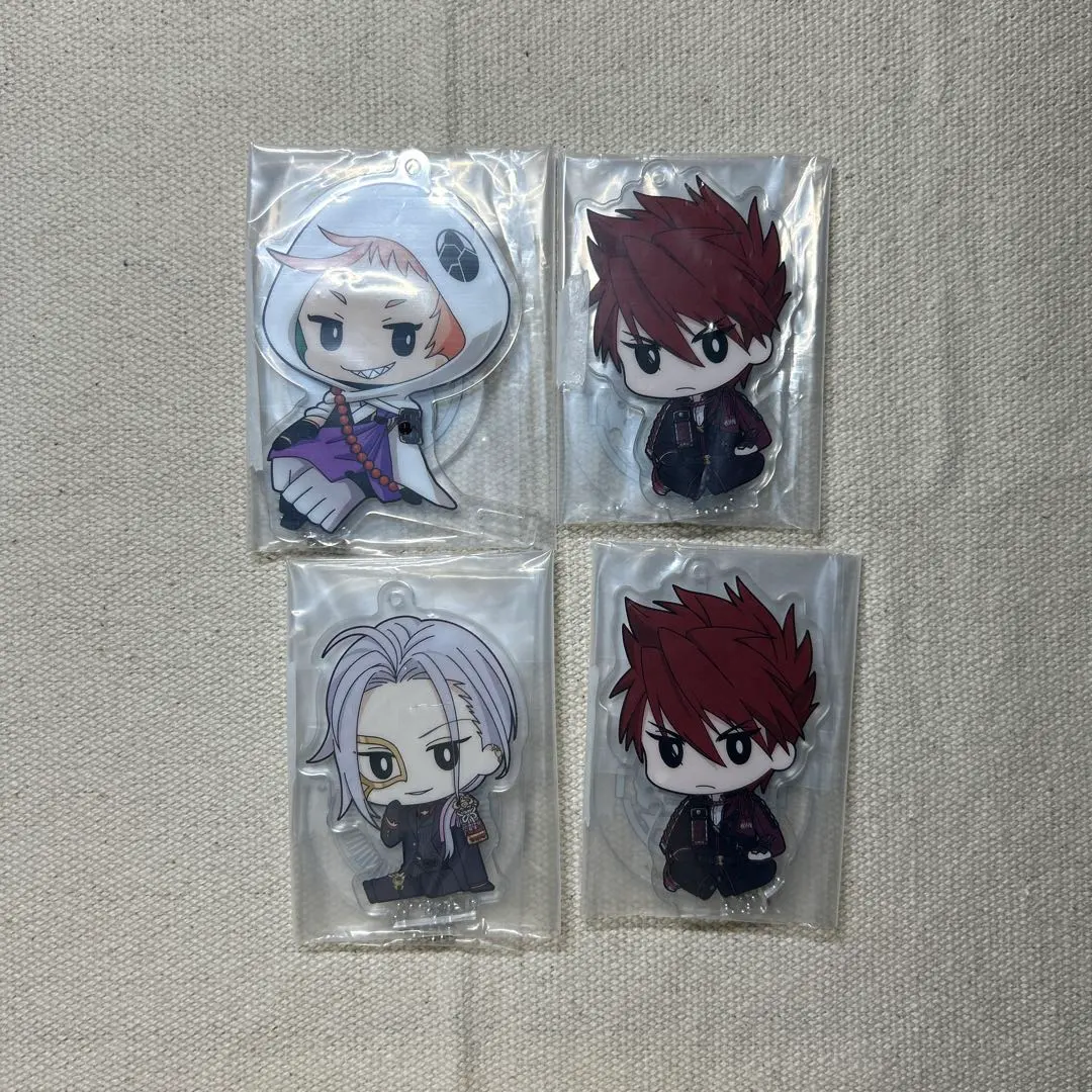 Thumbnail of Touken Ranbu Noodle Stopper Acrylic Stands: Iwatooshi, Okanehira, Daihannyahagamitsu