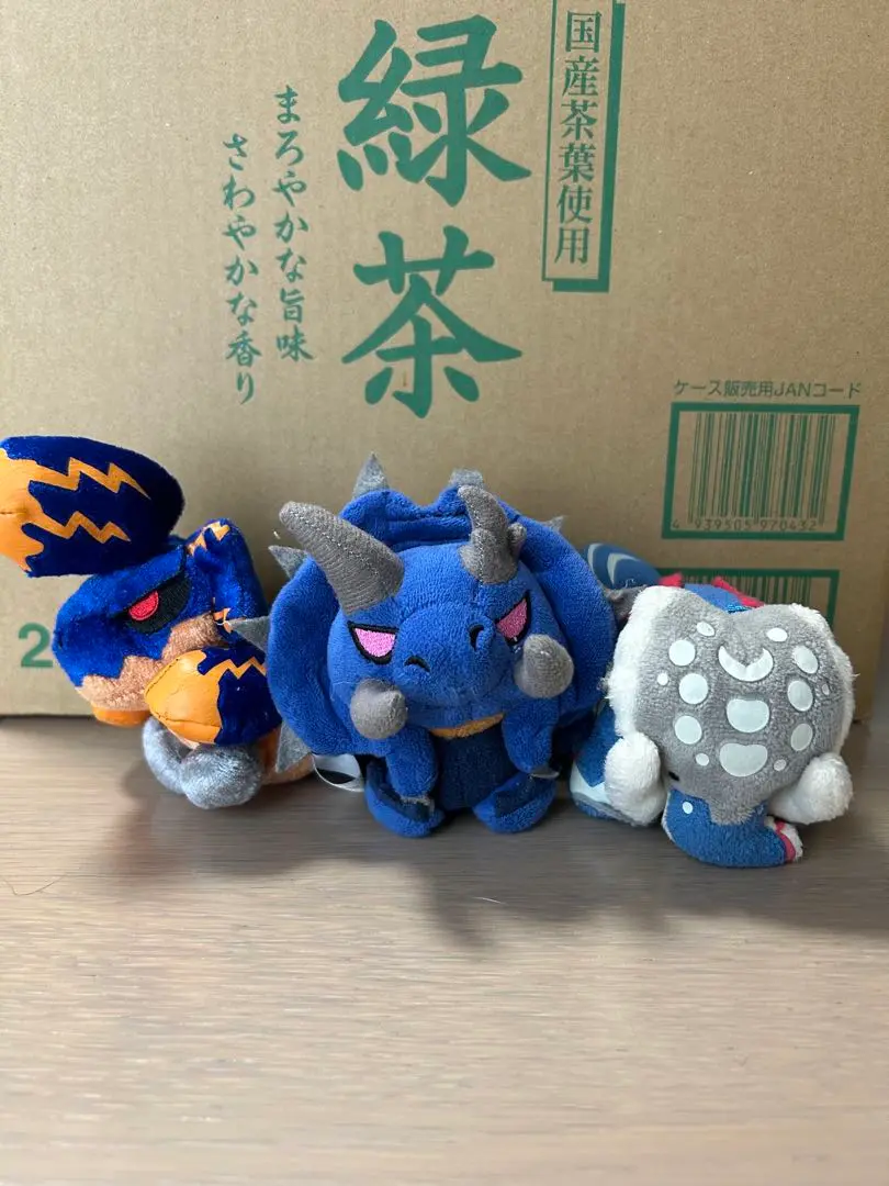 CAPCOM ブラキディオス MHP3rd モンスターハンターぬいぐるみ イーカプコン |モンスターハンター デフォルメぬいぐるみ ブラキ
