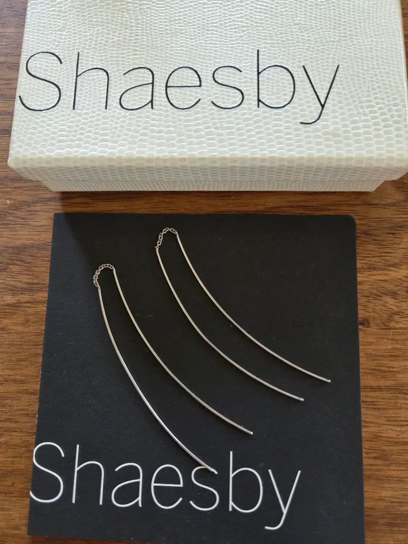 shaesby シルバー リップルエッジ フープピアス シルバーフープピアス - IBUQUI 下北沢にあるオーガニック