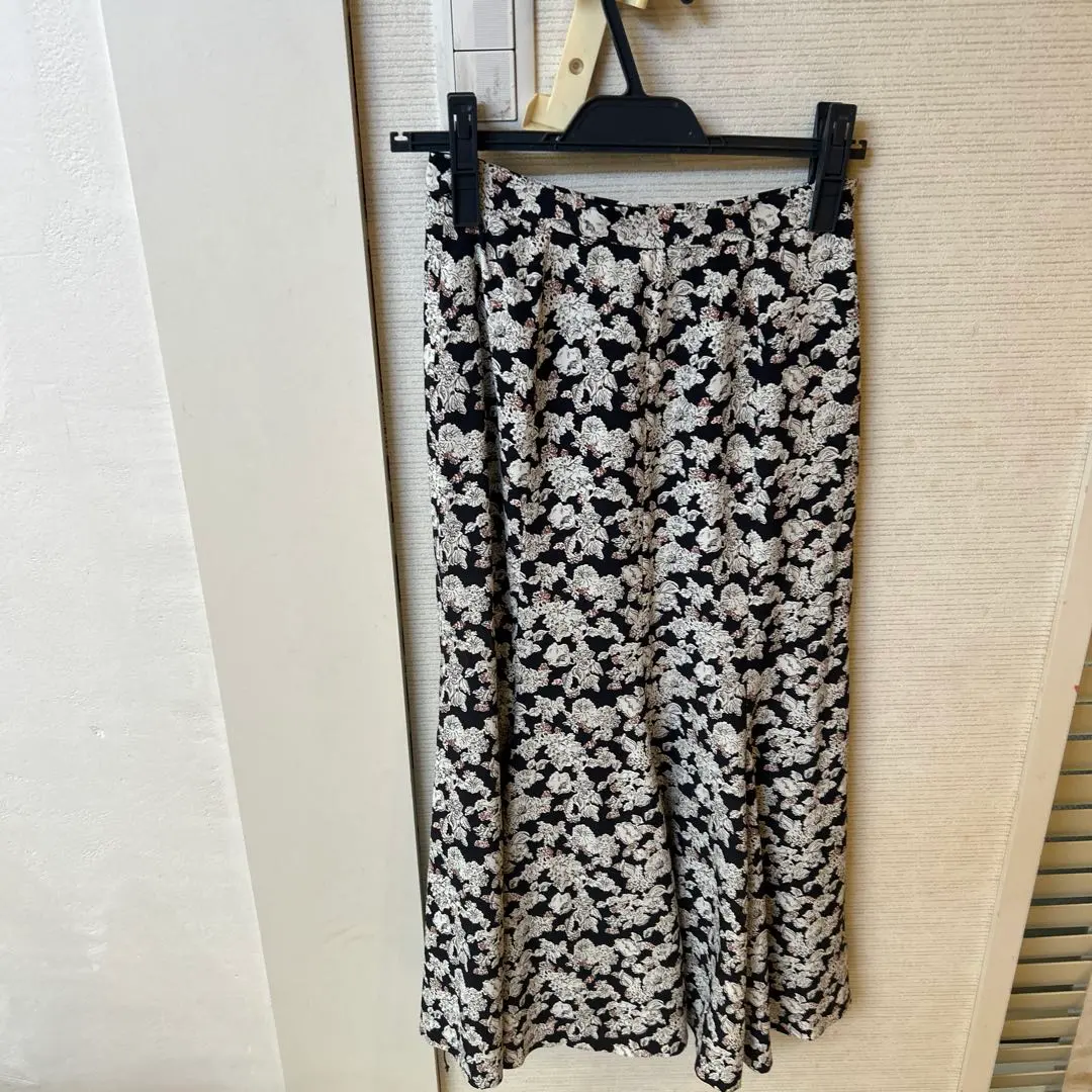 Thumbnail of ROPÉ Floral Print Flare Skirt