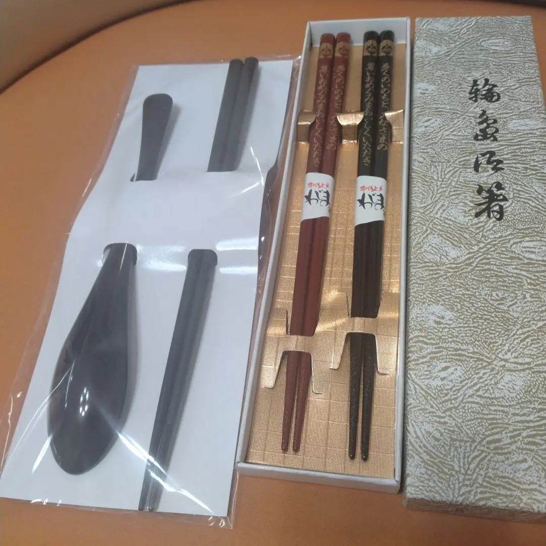 輪島塗夫婦箸套裝（2雙） 筷子與湯匙套裝 的縮圖