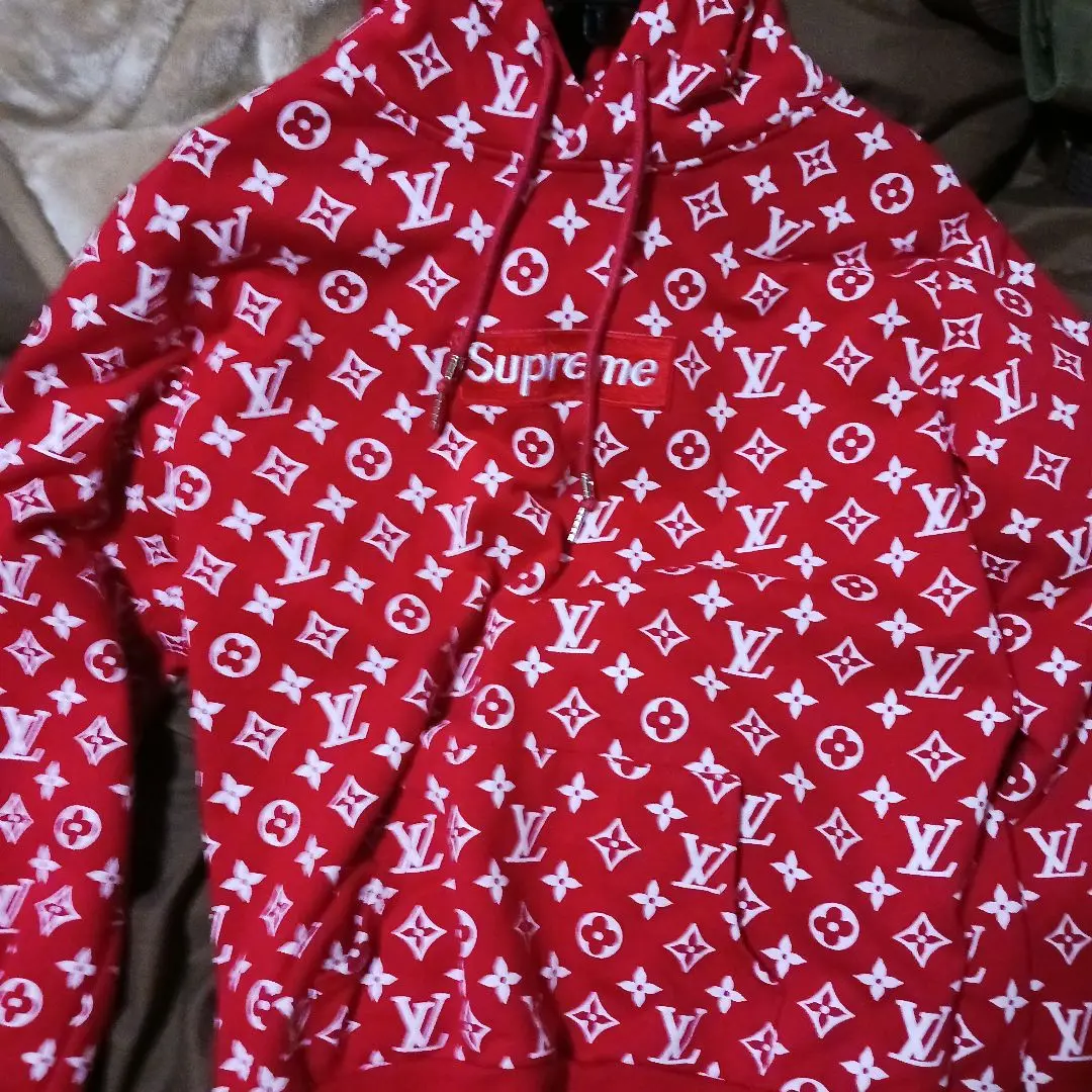 Supreme Louis Vuitton パーカー レッド Louis Vuitton Supreme Red Monogram Box Logo Hoodie – Savonches