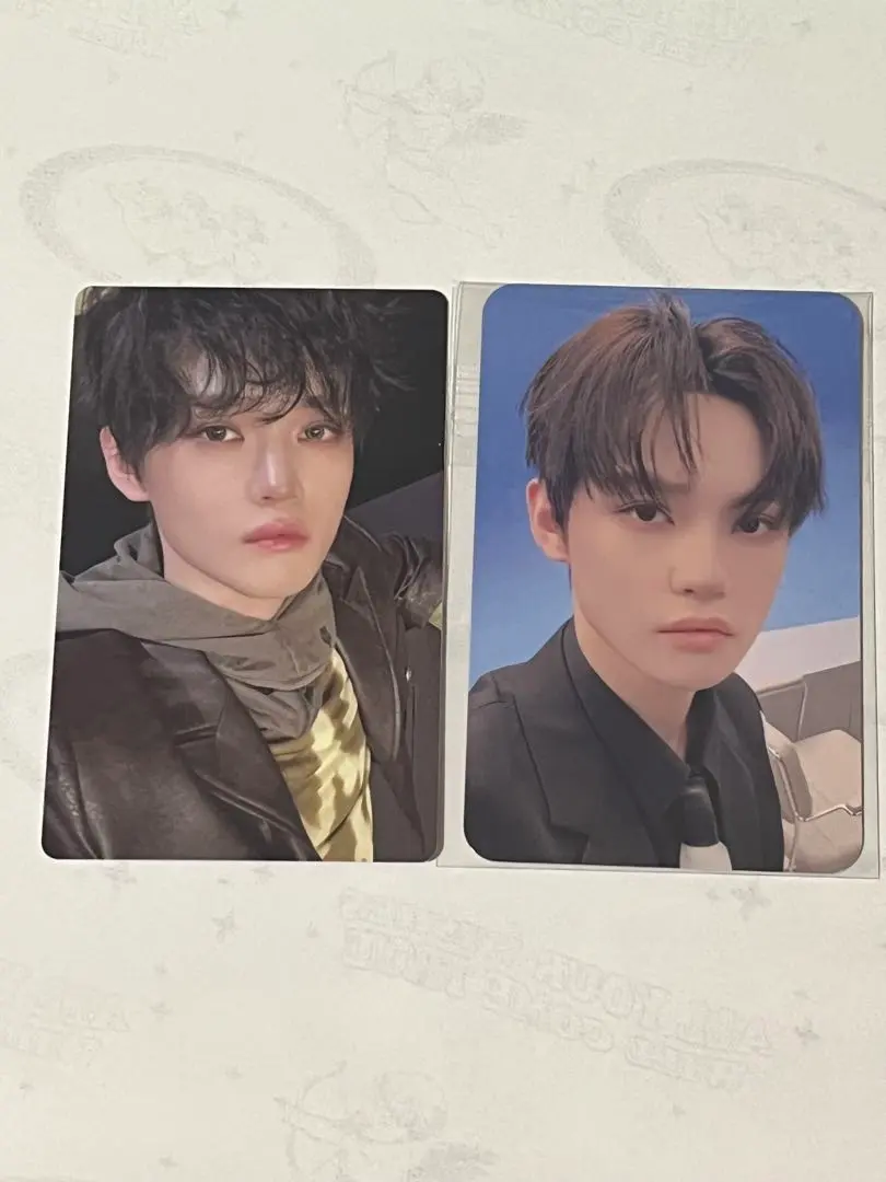 Thumbnail of Chenle photocard set