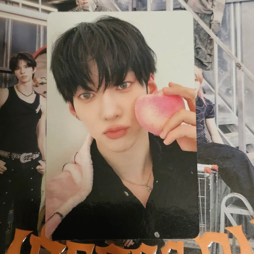 Thumbnail of AMPERS&ONE MUSICART Camden Trading Card