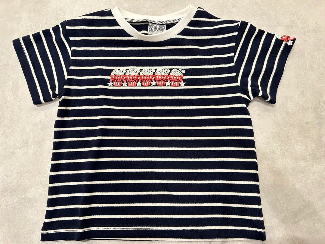 タグ付き新品　近沢レース　キッズ　ティシャツ　いちご タグ付き新品 近沢レース キッズ ティシャツ いちご - メルカリ