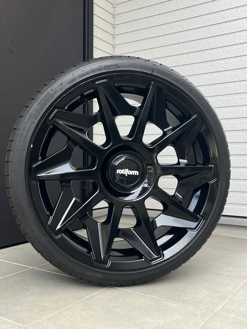 vash_03rotiform cvt 19インチpcd100-112 rotiform cvt 19インチ 8.5j pcd112/100