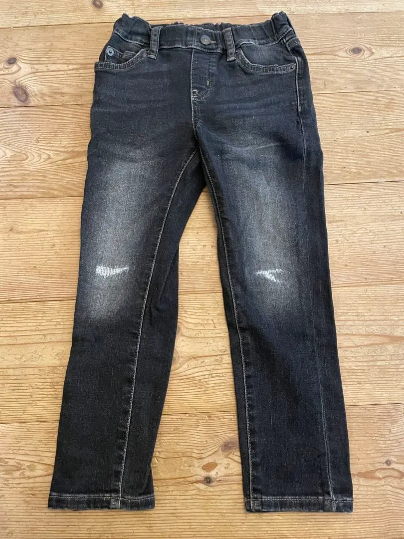 美品 UNIQLO 破洞加工 深灰色 長褲 110 的縮圖