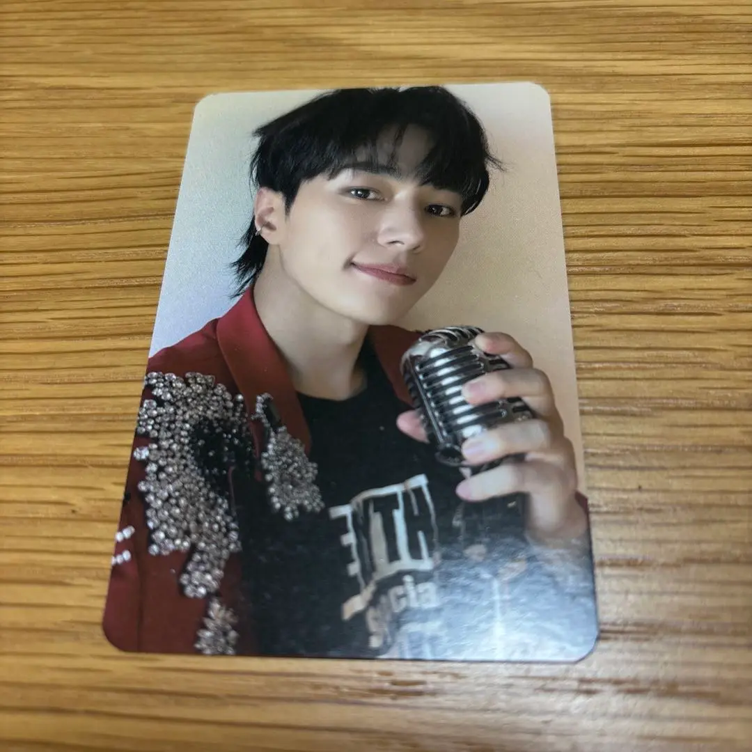 キム・ミョンス　エル　2023　PRISM　大阪　トレカ 2023 KIMMYUNGSOO(L) FANMEETING 'PRISM' CD販売ブースにて