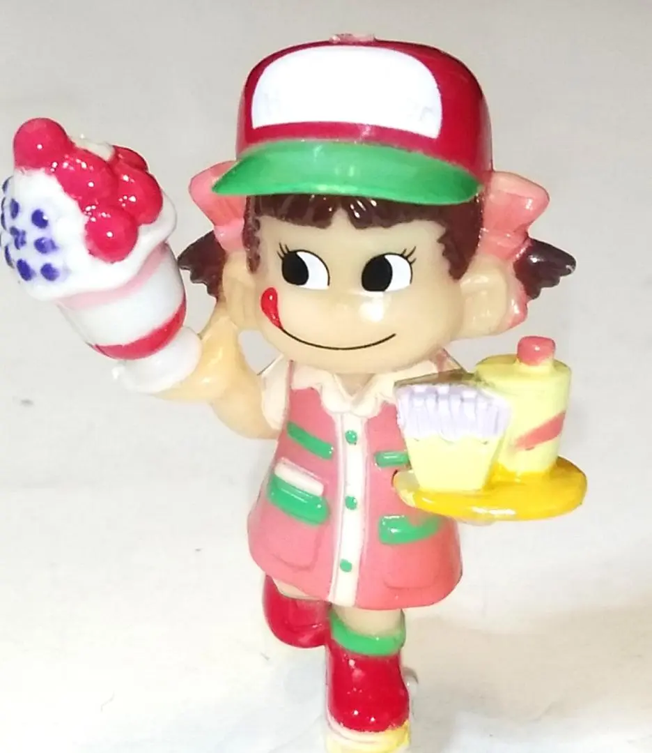 FUJIYA　ぺこちゃん　ぬいぐるみ　特大サイズ ８０cm FUJIYA ぺこちゃん ぬいぐるみ 特大サイズ 80cm - メルカリ