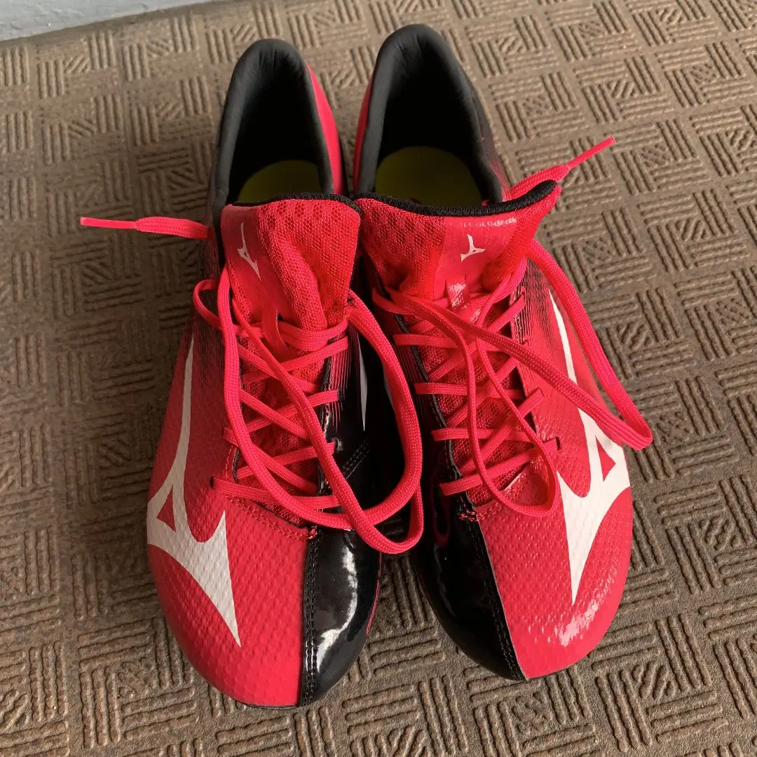 Thumbnail of Mizuno Track and Field Spikes Geo Versus