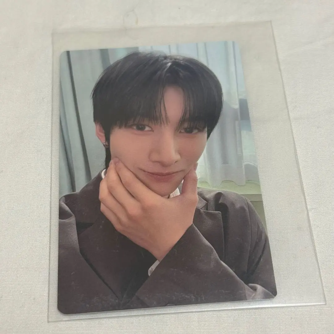 Thumbnail of NEXZ Yu trading card