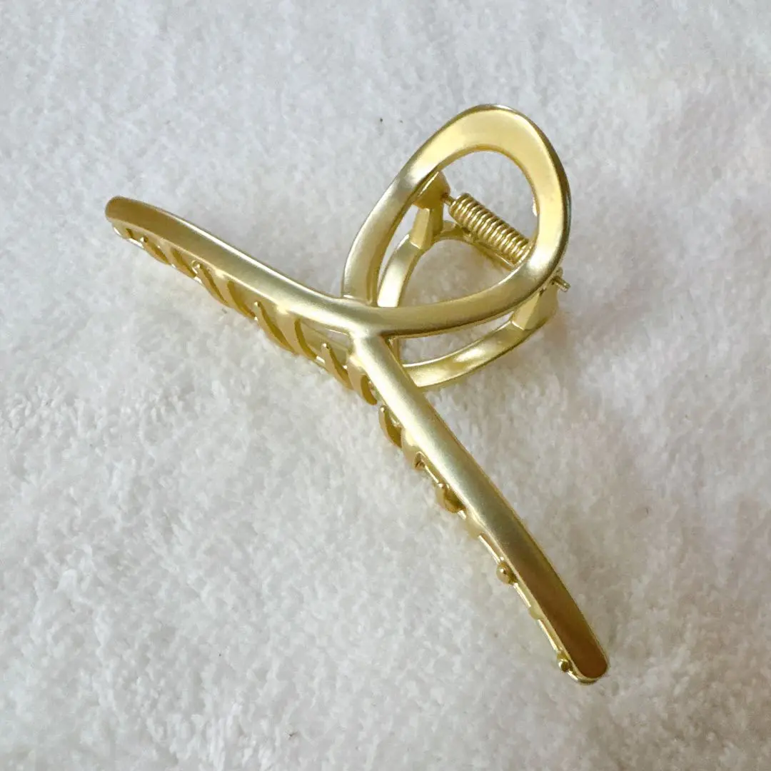 Thumbnail of Jaw Clip Hair Clip Simple Matte Gold