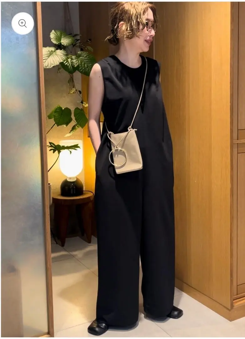 Thumbnail of Dry Touch V-Neck All-in-One HHOLIC Black