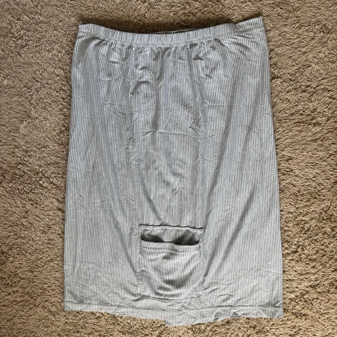 Thumbnail of Inujirushi Nursing Cover with Hood, Striped Pattern