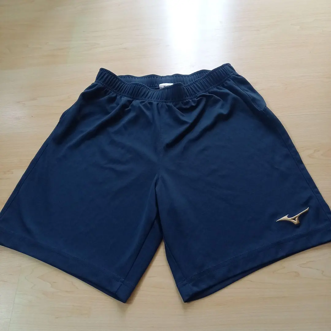Thumbnail of Mizuno half pants, size S