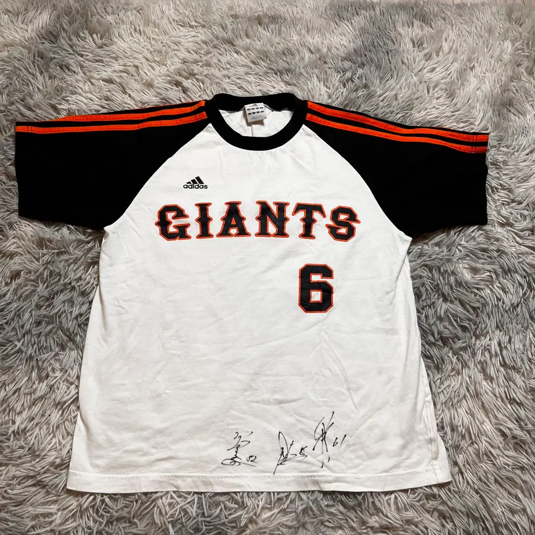 ジャイアンツ坂本勇人選手直筆サインボール　背番号61レプリカユニフォーム 61a9Ir7OrnL._UF350,350_QL50_.jpg