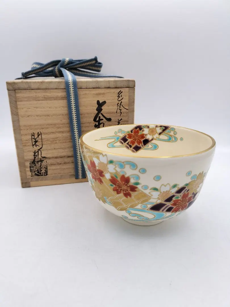Thumbnail of c165 [Unused] Tea Bowl, Colored Enameled, Flower Raft, Somayama Ware, Nankoku Kansui, Wooden Box, Tea Ceremony Utensils, NI12