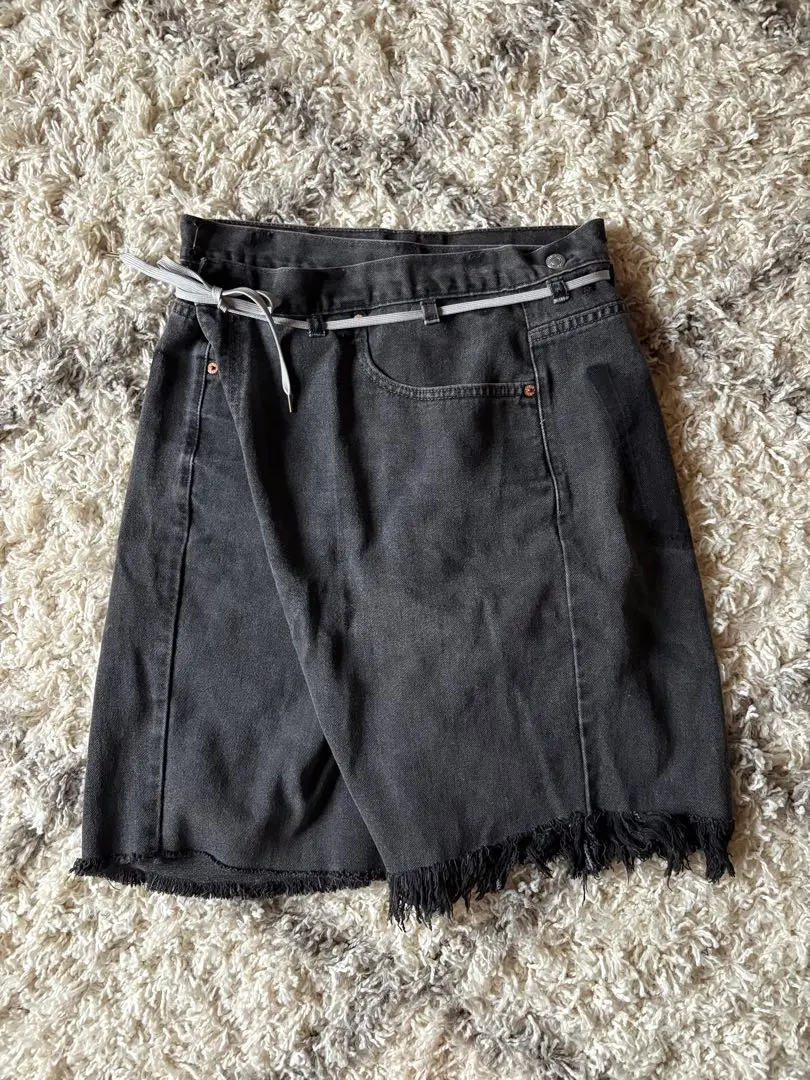 【美品✨️】MAISON EUREKA　WIDE SHORT PANTS ネイビー 美品✨️】MAISON EUREKA WIDE SHORT PANTS ネイビー
