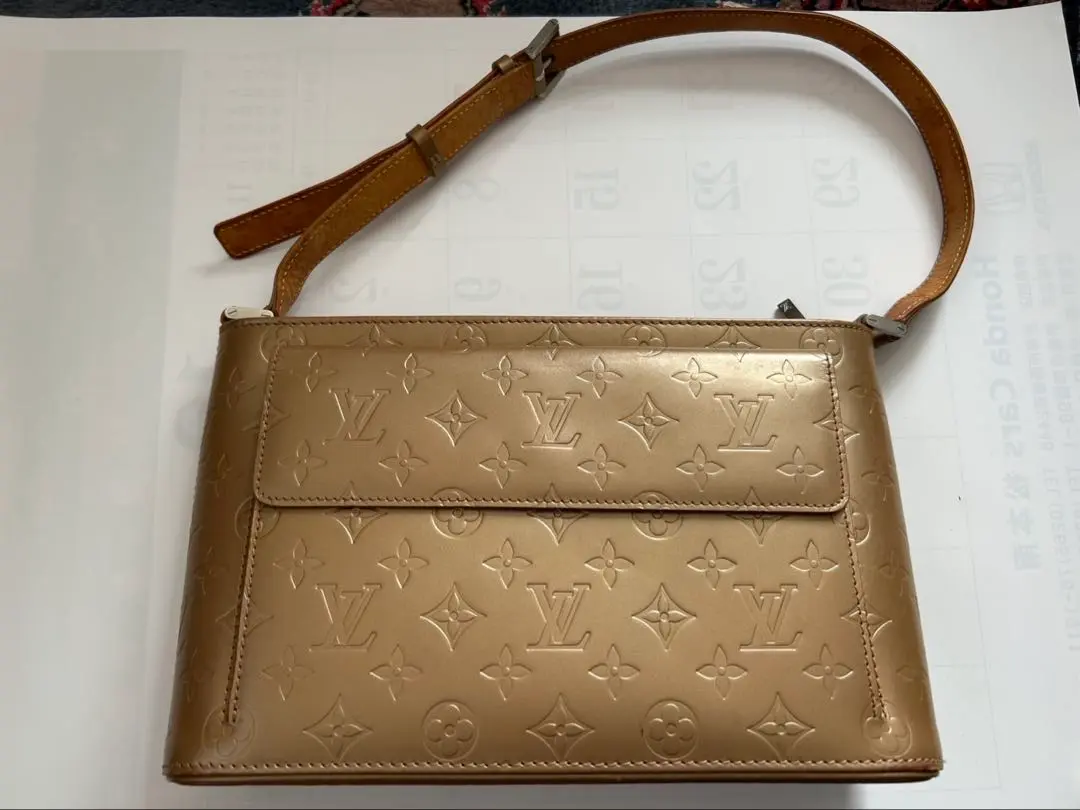 LOUIS VUITTON アルストン Louis Vuitton Monogram Vernis Amarant Luxbury Drive 2WAY